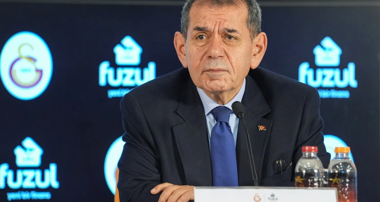 Galatasaray Yönetimi, Sözleşme Yenilemelerini Sezon Sonuna Erteledi