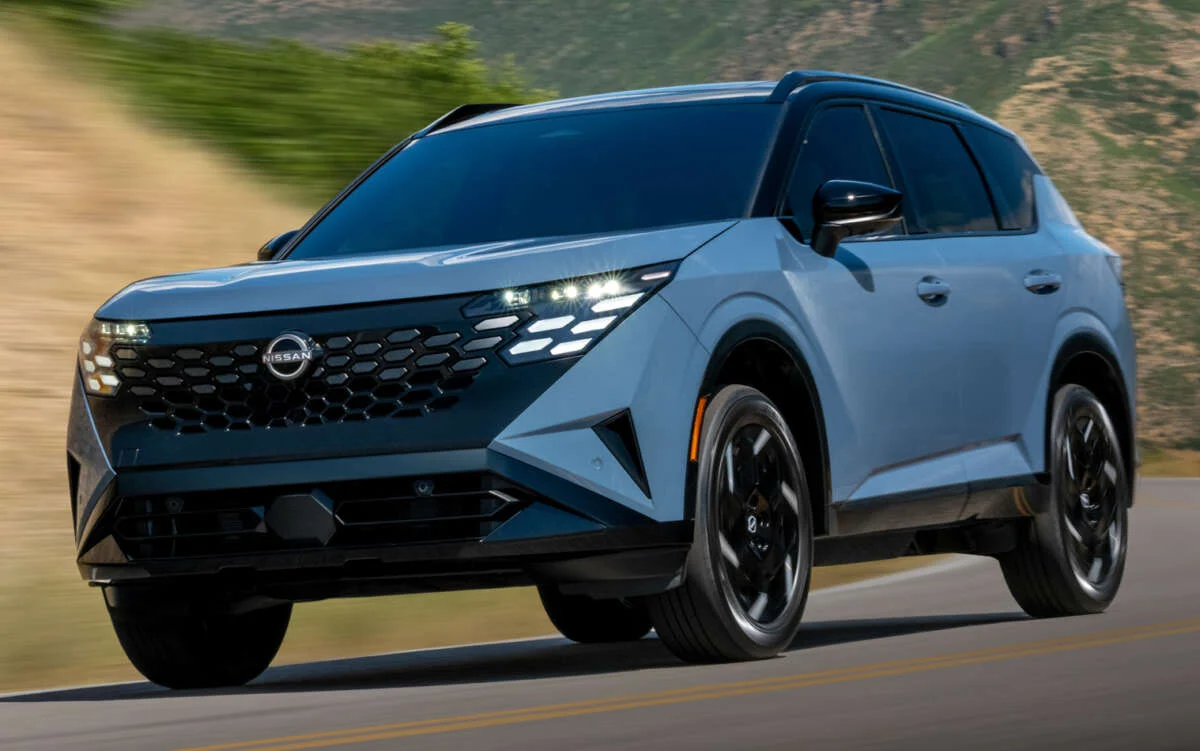 Yeni Nissan X-Trail, e-Power sistemi ve yenilenen tasarımıyla tanıtıldı