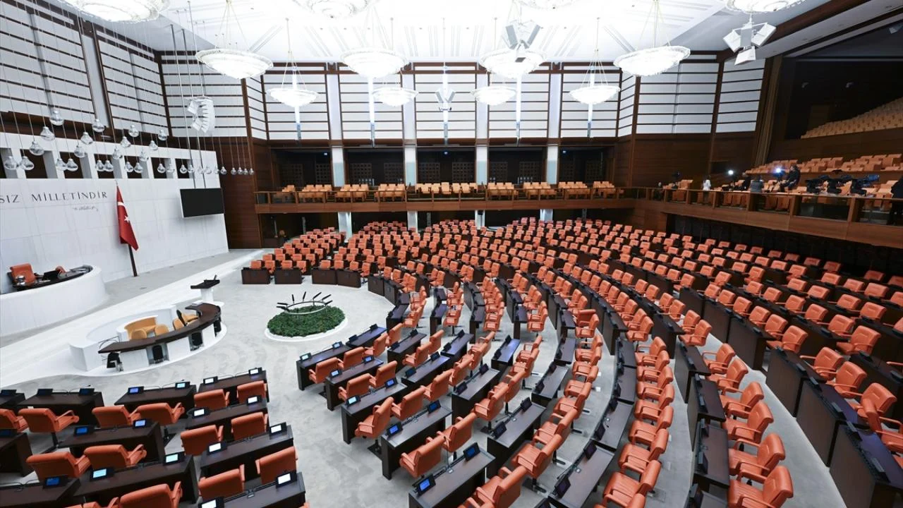2027 Yılı Merkezi Yönetim Bütçe Kanunu Teklifi TBMM Başkanlığı'na Sunuldu - www.gundemedair.com