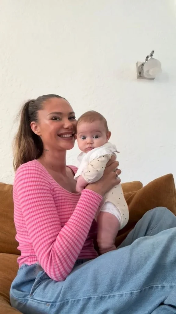 34 yaşındaki model Sahara Ray, 9 ay önce anne olduktan sonra hayatını kaybetti - www.gundemedair.com