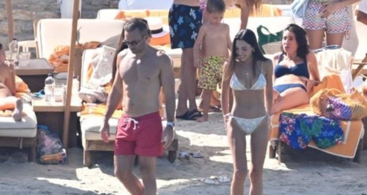 Allan Hakko ve Pelin Uluksar Bodrum’da tatil yaparken görüntülendi