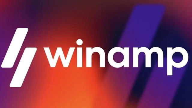 Winamp arayüzü, ekolayzır ve skin temasını yansıtan bir dijital müzik oynatıcı