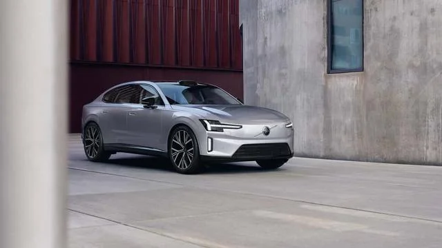Volvo ES90 Türkiye’de Satışa Sunuldu: Fiyatı ve Özellikleri
