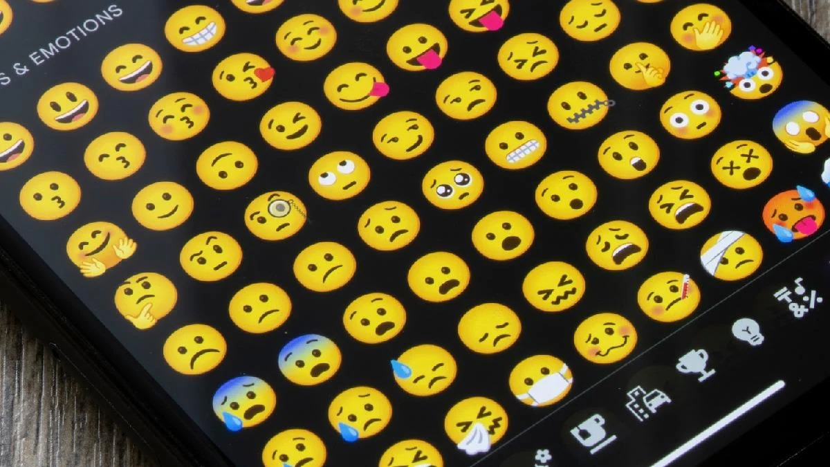 Google, Emojilere Çağ Atlatacak HDR Emojileri Test Ediyor