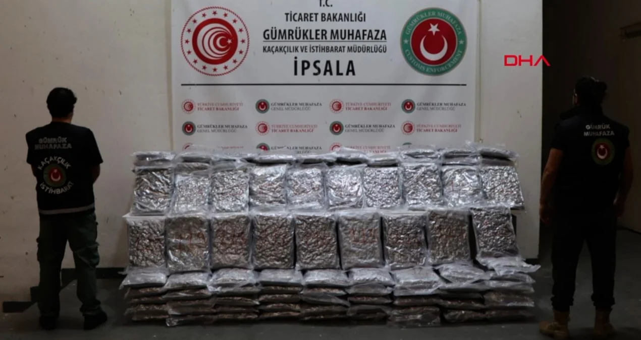 Edirne’de Hamzabeyli ve İpsala gümrük kapılarında uyuşturucu operasyonu kapsamında ele geçirilen maddeler