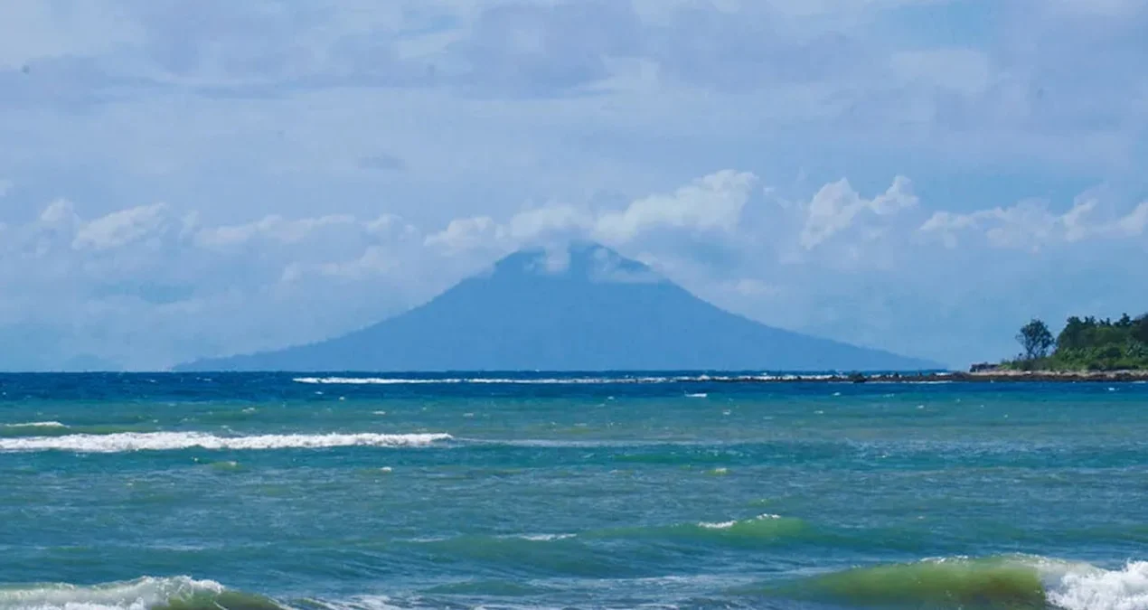 Anak Krakatau Yanardağı’nın Patlamasıyla İki Yeni Ada Ortaya Çıktı
