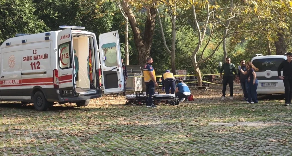 Adana'da Arkadaşlık Teklifini Reddeden Kadın Av Tüfeğiyle Öldürüldü - www.gundemedair.com