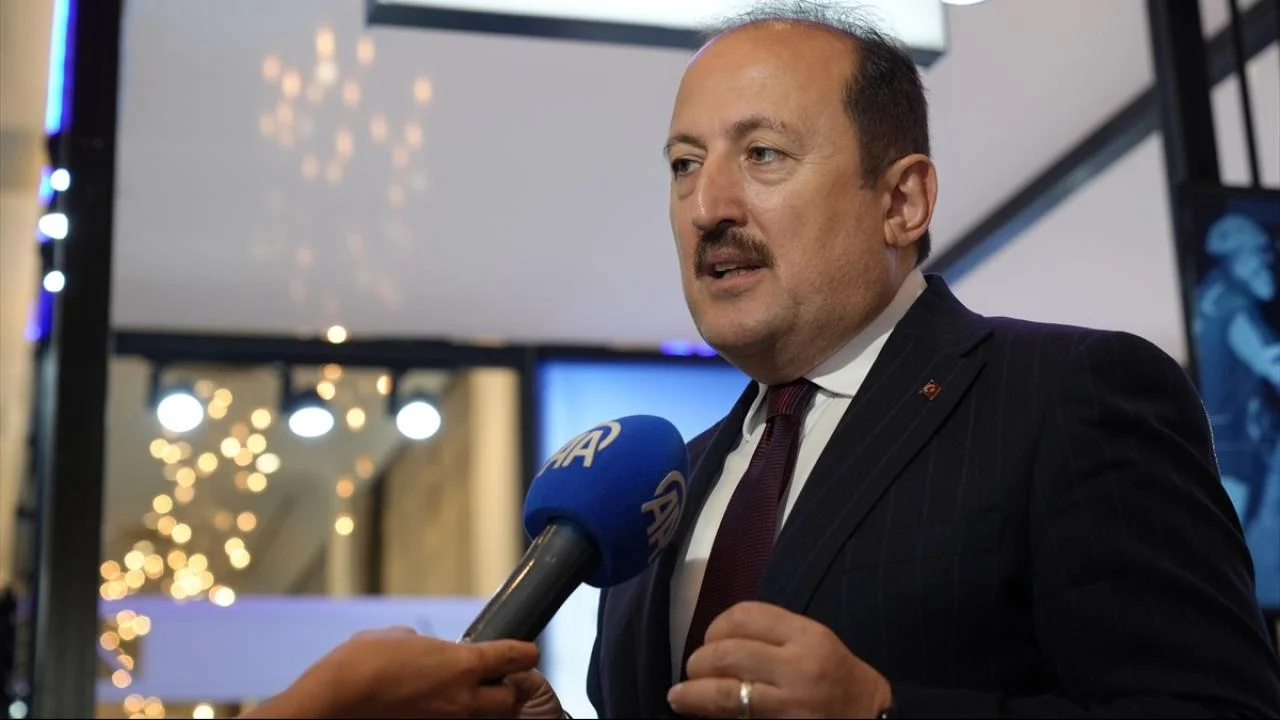AFAD Başkanı Ali Hamza Pehlivan’ın deprem risklerini azaltma çalışmalarına ilişkin açıklaması.