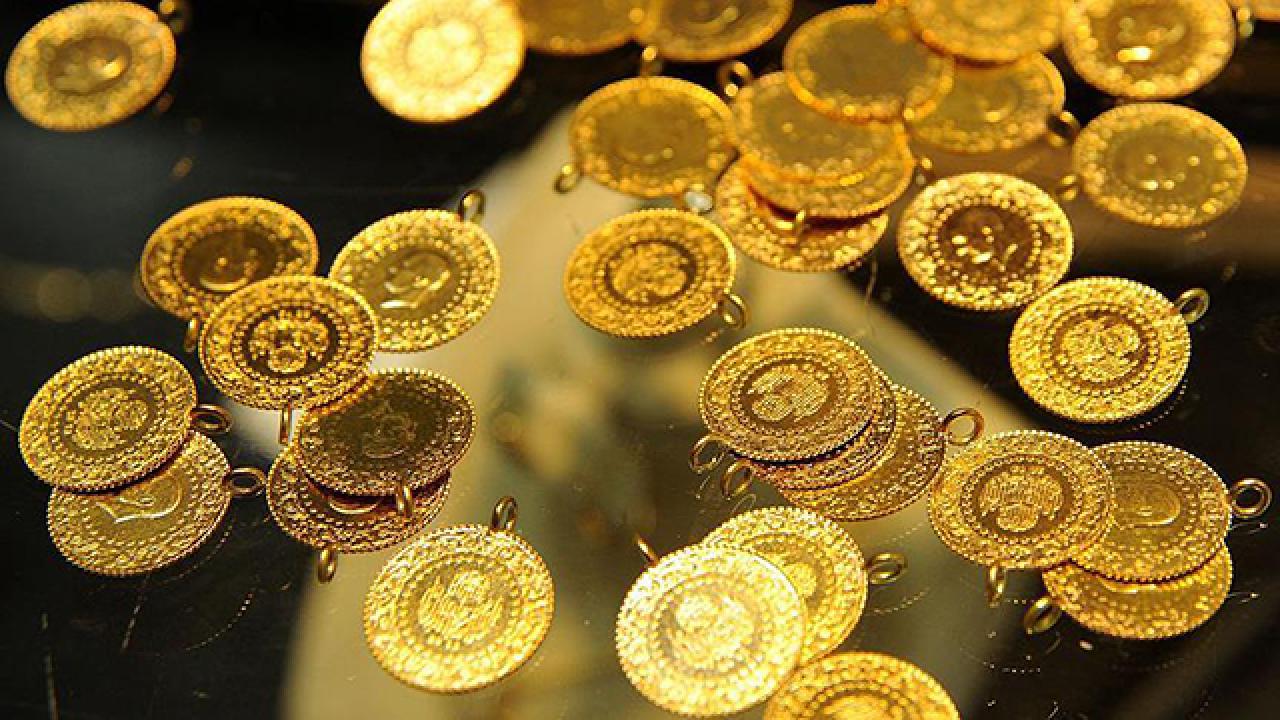 Gram altın haftaya düşüşle başladı, 6 bin 884 liradan işlem görüyor