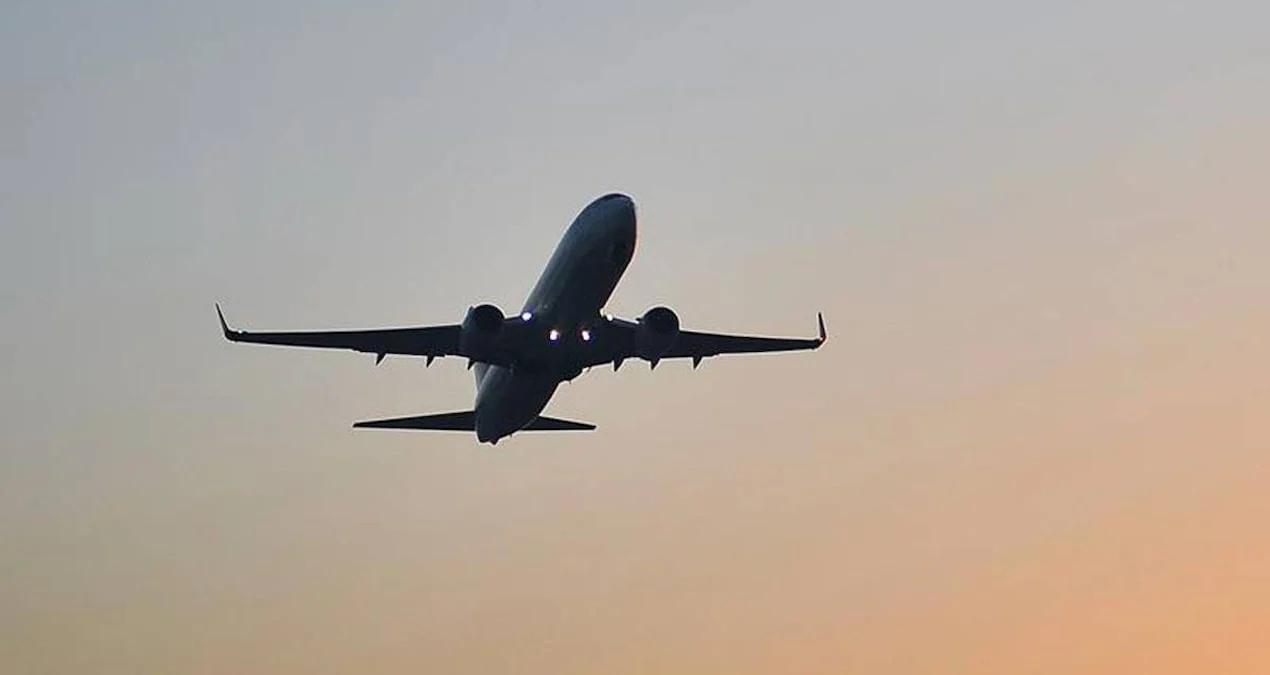 American Airlines, Phoenix-Tijuana ve Phoenix-Monterrey uçuşlarını talep yetersizliği nedeniyle sonlandırdı - www.gundemedair.com