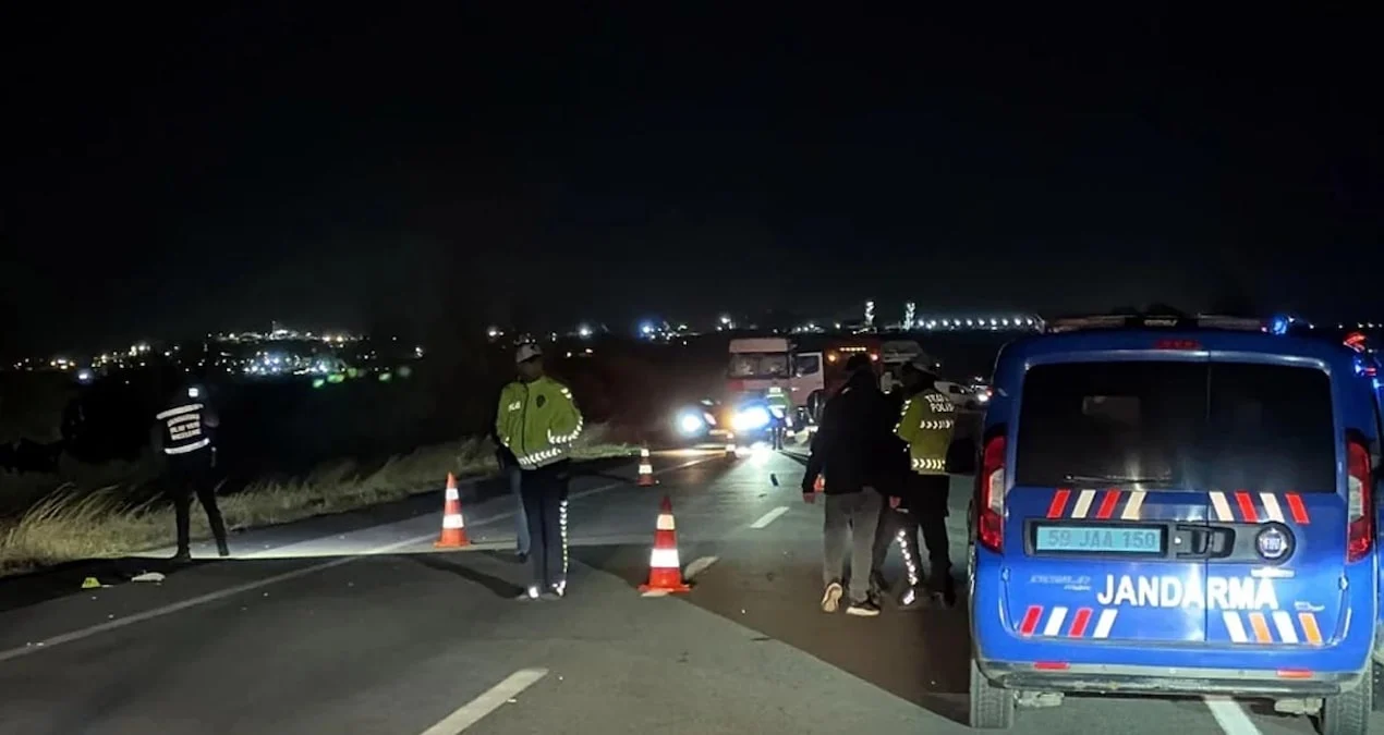 Çorlu’da 17 yaşındaki motosiklet sürücüsü kazada hayatını kaybetti