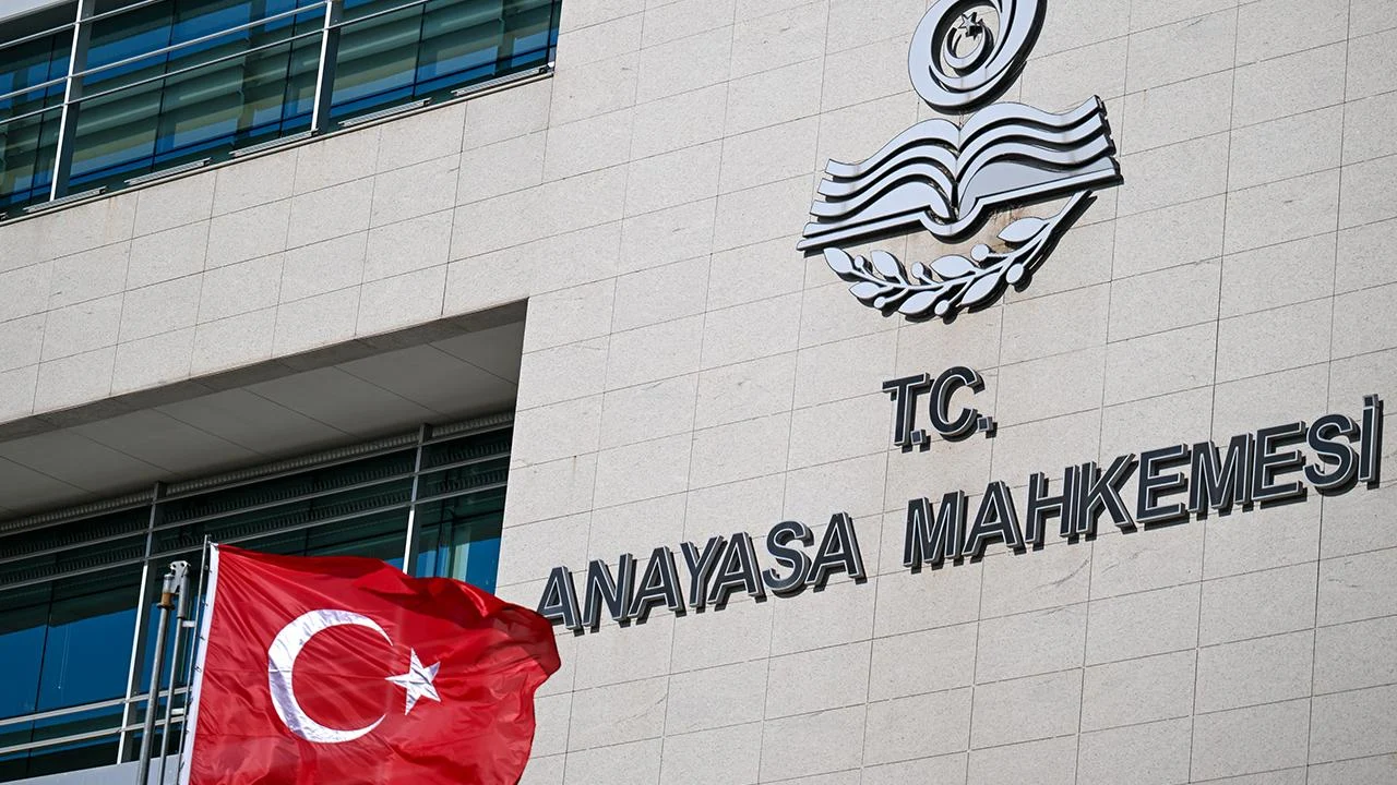 AYM’den Yeni Parti’ye isim savunması için 1 ay süre