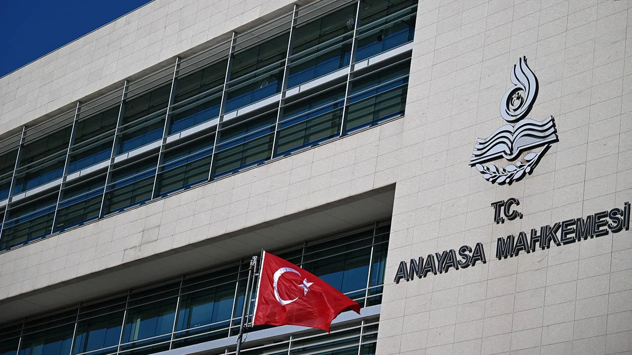 Anayasa Mahkemesi, YENİ Parti'nin isim değişikliği talebini reddetti - www.gundemedair.com