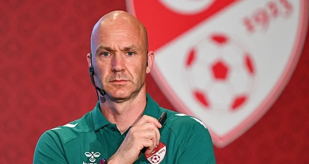 Anthony Taylor'dan Süper Lig'e yeni kural! Artık kırmızı gösterilecek - www.gundemedair.com