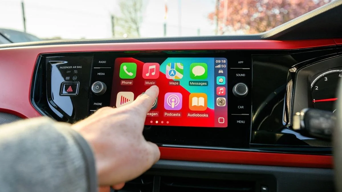 Apple, iOS 27 ile CarPlay’e Yeni Özellikler Getiriyor: İşte Bu Özellikleri Kullanabilecek Telefonlar - www.gundemedair.com