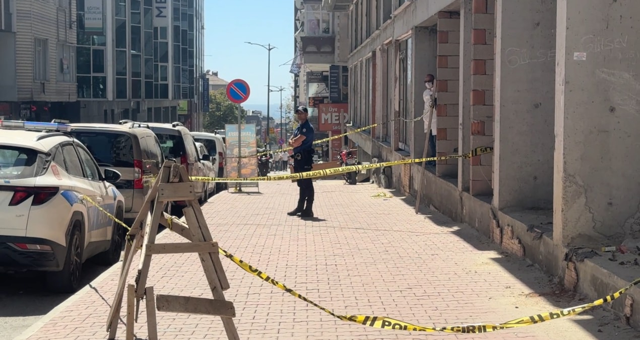 Avcılar’da inşaat halindeki binada erkek cesedi bulundu
