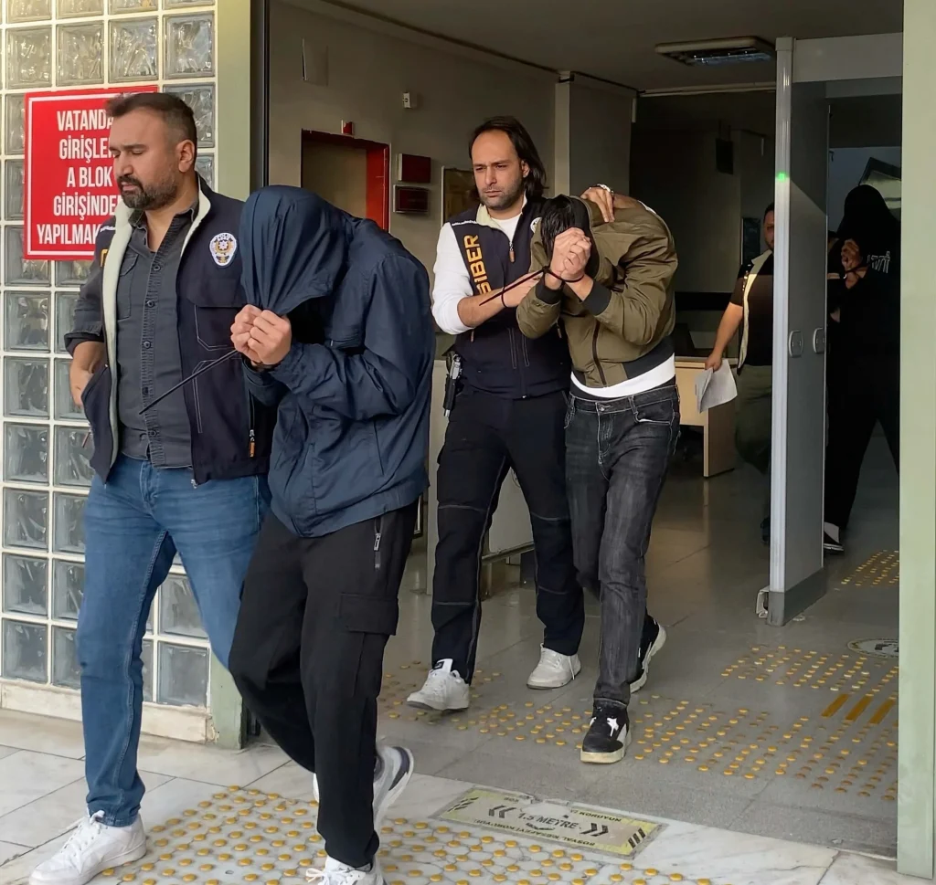 Aydın'da çocuk müstehcenliği operasyonu: 5 tutuklama - www.gundemedair.com
