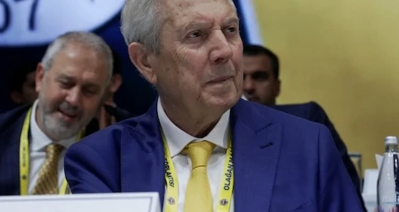 Aziz Yıldırım'a kötü haber! Ocak'ta gelecek demişti Çin'e imza attı - Sözcü Gazetesi