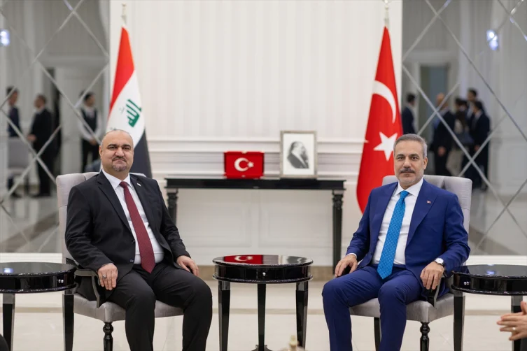 Bakan Fidan, Irak Türkmen Cephesi Başkanı Ağaoğlu ile Görüştü - www.gundemedair.com