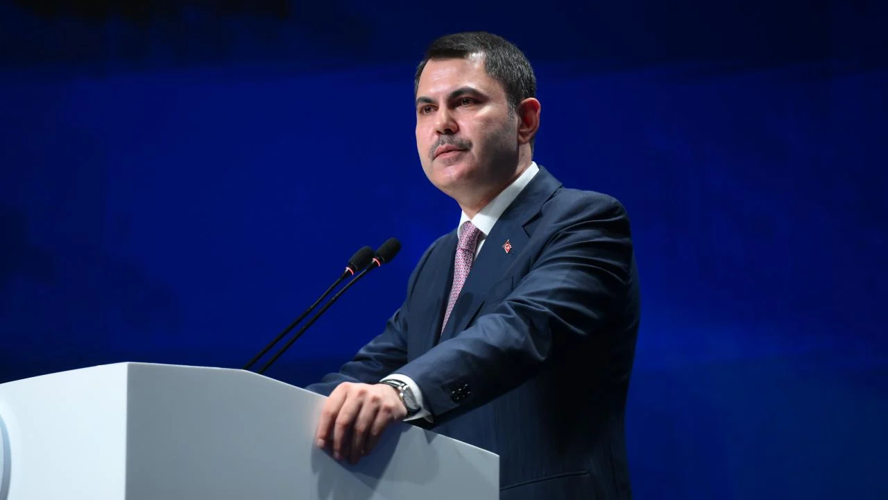 Bakan Kurum'dan Özgür Özel'e Sert Tepki: "Afet Üzerinden Siyaset Yapmak Acizliktir - www.gundemedair.com