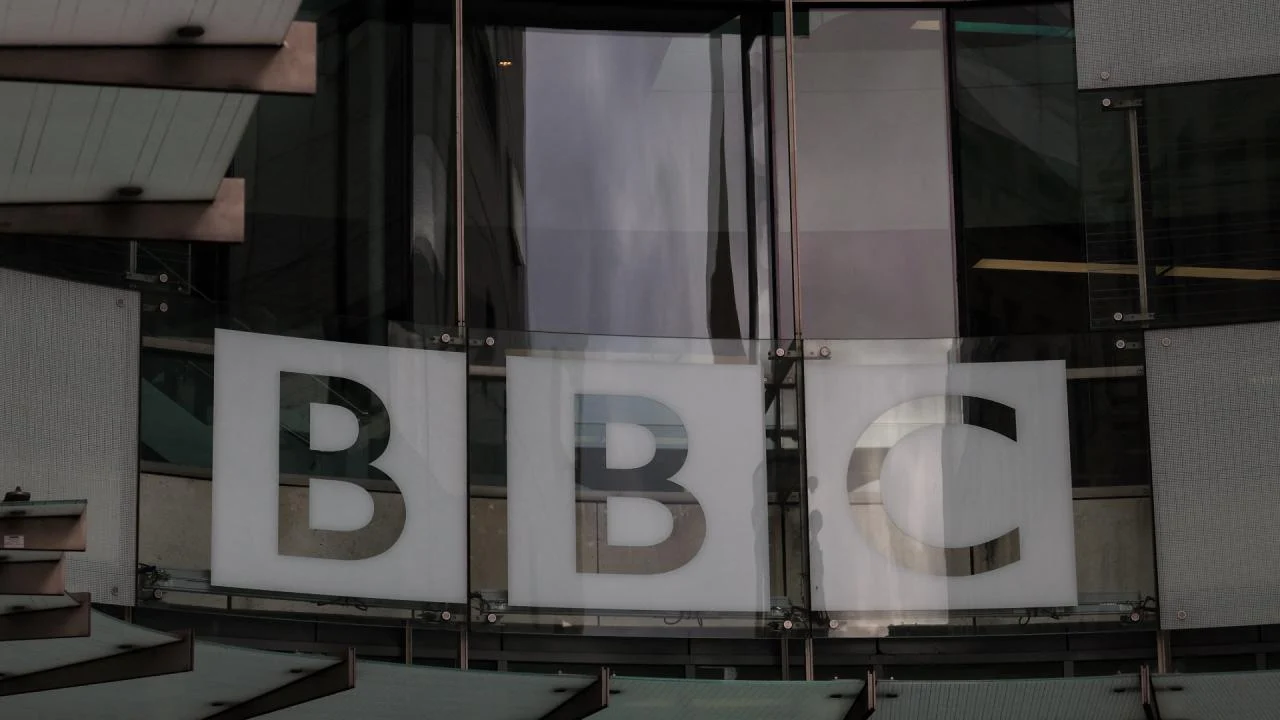 BBC, 10 milyar dolarlık dava için Trump'ı ifade vermeye zorlaması için yargıca başvurdu - www.gundemedair.com