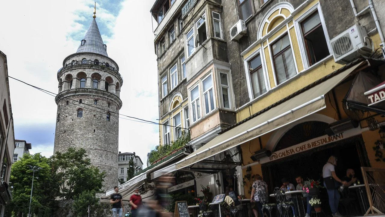 İstanbul’da 6. Türkiye Kültür Yolu Festivali kapsamında konserler, sergiler ve sahne sanatları yapılacak.