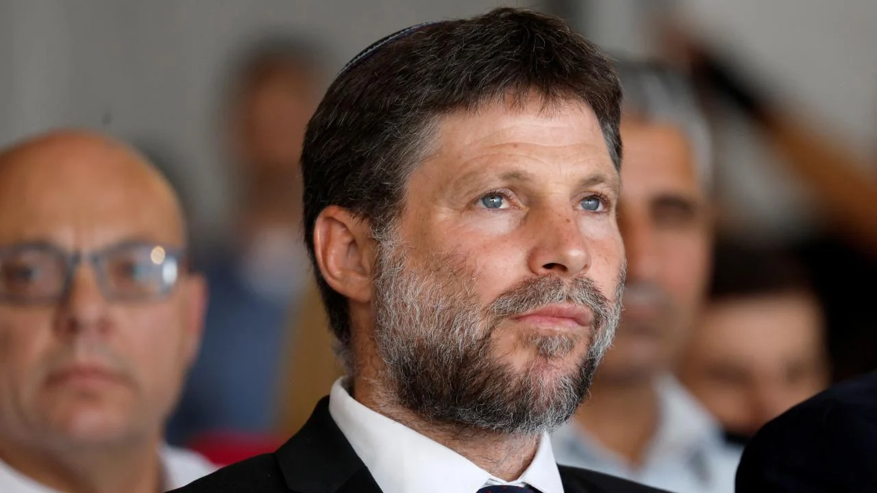 İsrail Maliye Bakanı Smotrich, Gazze’deki Filistinlileri göçe zorlamak için yeniden inşa