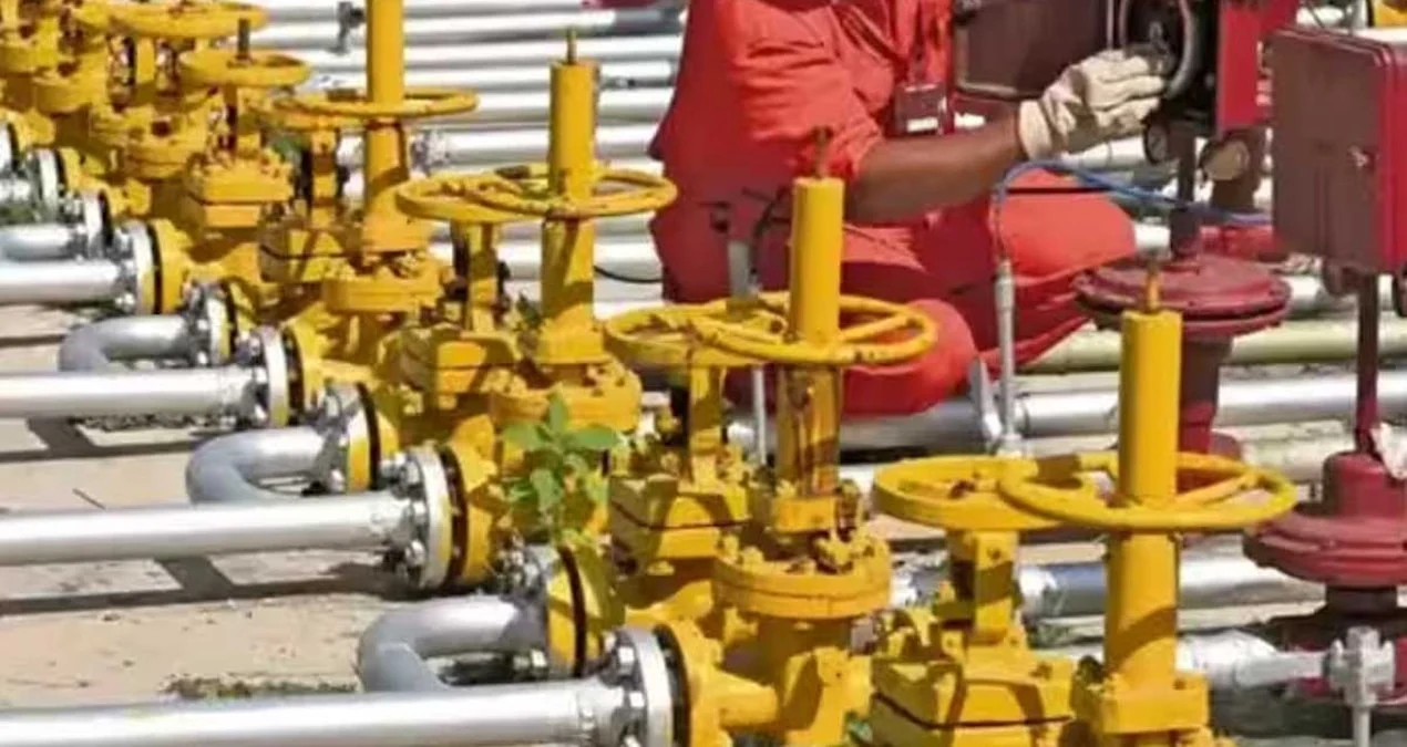 Kandla-Gorakhpur LPG boru hattı projesinin 2.805 km uzunluk hedefi