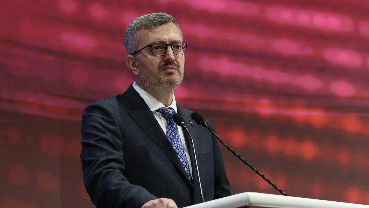 İletişim Başkanı Duran, yeni nesil suç örgütleriyle mücadele yöntemlerini açıkladı