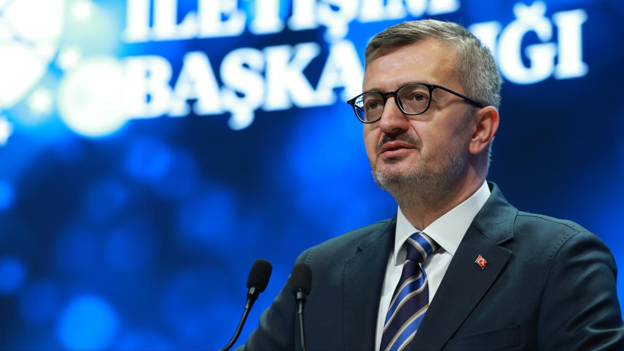 Burhanettin Duran, A Milli Erkek Basketbol Takımı’nı tebrik etti