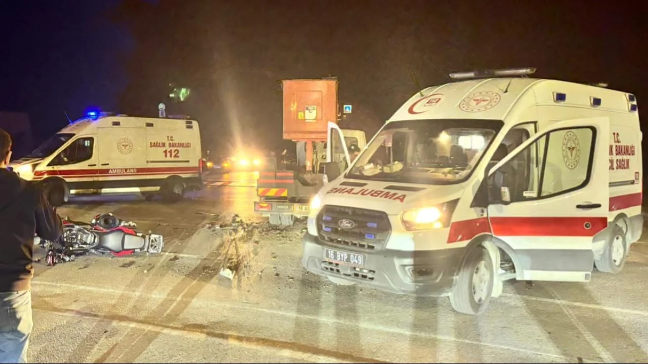 Bursa’da motosikletle kamyonet çarpıştı: 1 ölü