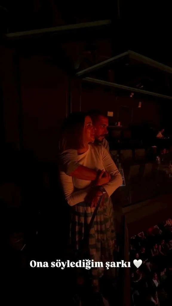 Buse Terim, Yalın konserinden sevgilisi Batu Son’la karelerini paylaştı - www.gundemedair.com