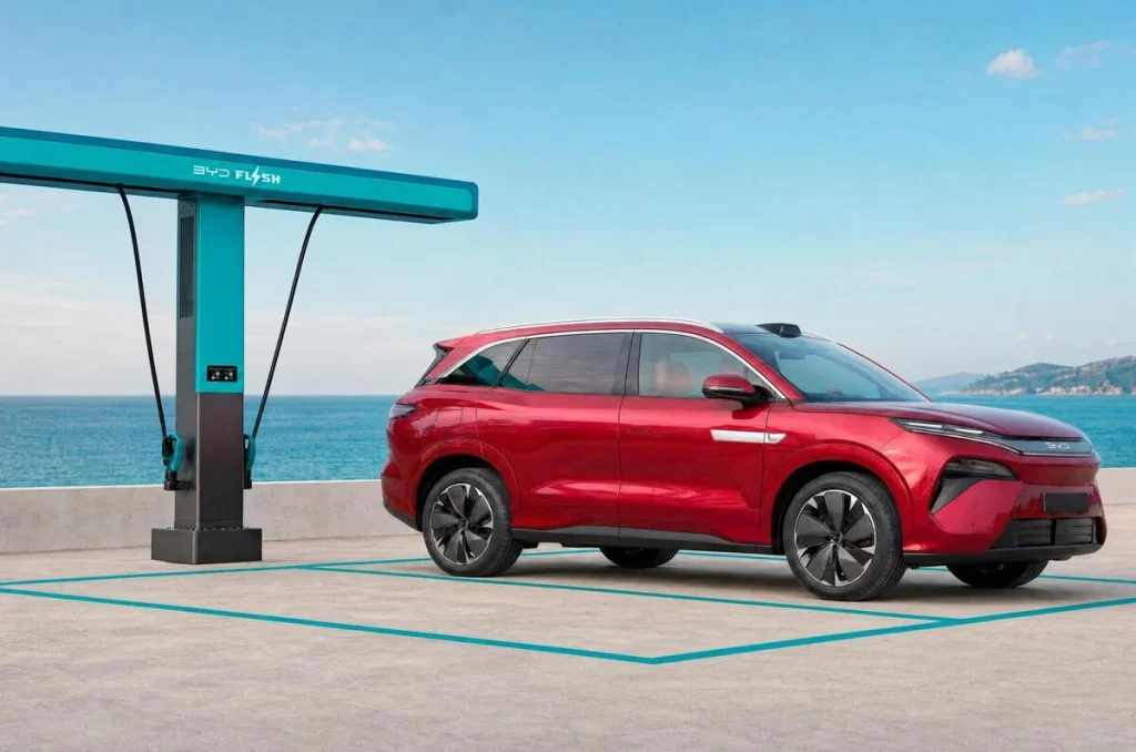 BYD Atto 8 Tanıtıldı: 5 Dakika Şarjla %70 Doluyor - www.gundemedair.com