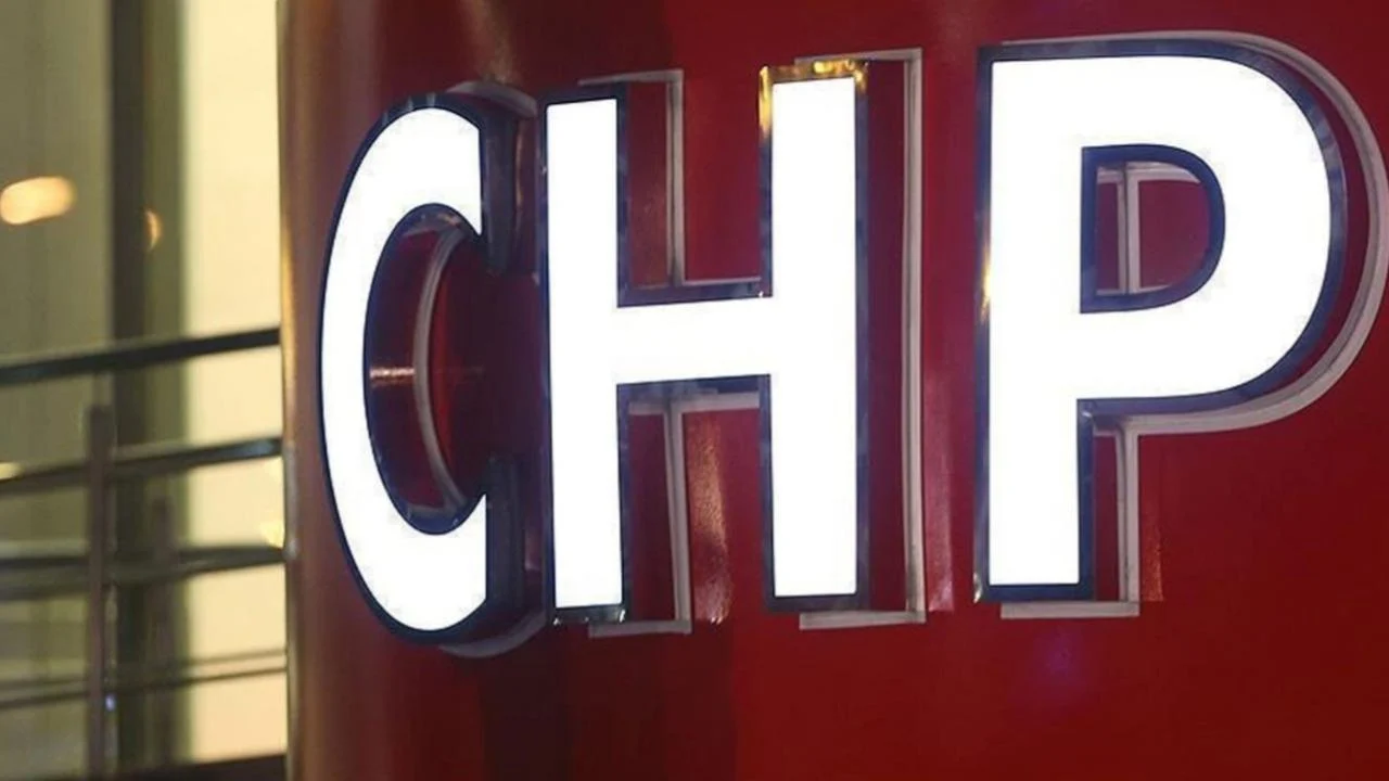 CHP’de 5 belediye başkanı disipline sevk edildi