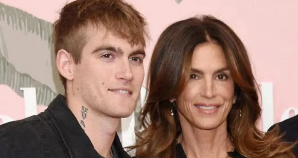 Cindy Crawford, 27 yaşındaki oğlu Presley Gerber'e duygusal veda etti - www.gundemedair.com
