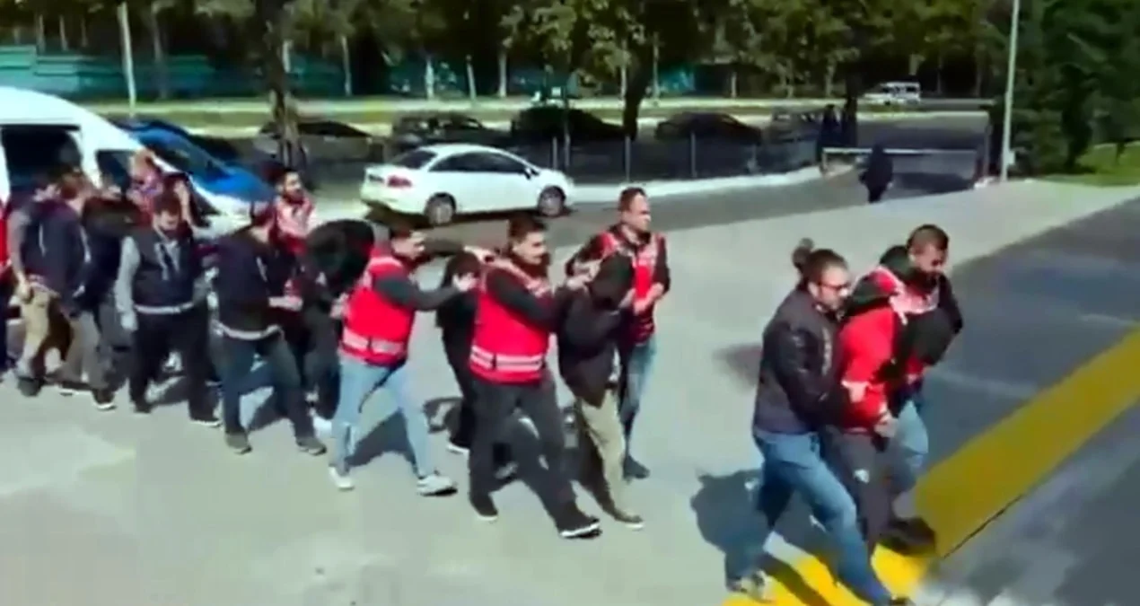 İstanbul’da Çocuk İstismarı İçerikli Görsellere Operasyon: 8 Gözaltı