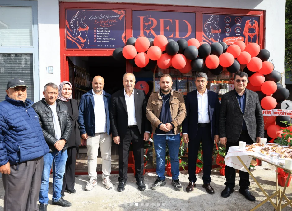 Çorum'un Alaca ilçesinde fantezi iç giyim mağazası dualarla açıldı - www.gundemedair.com