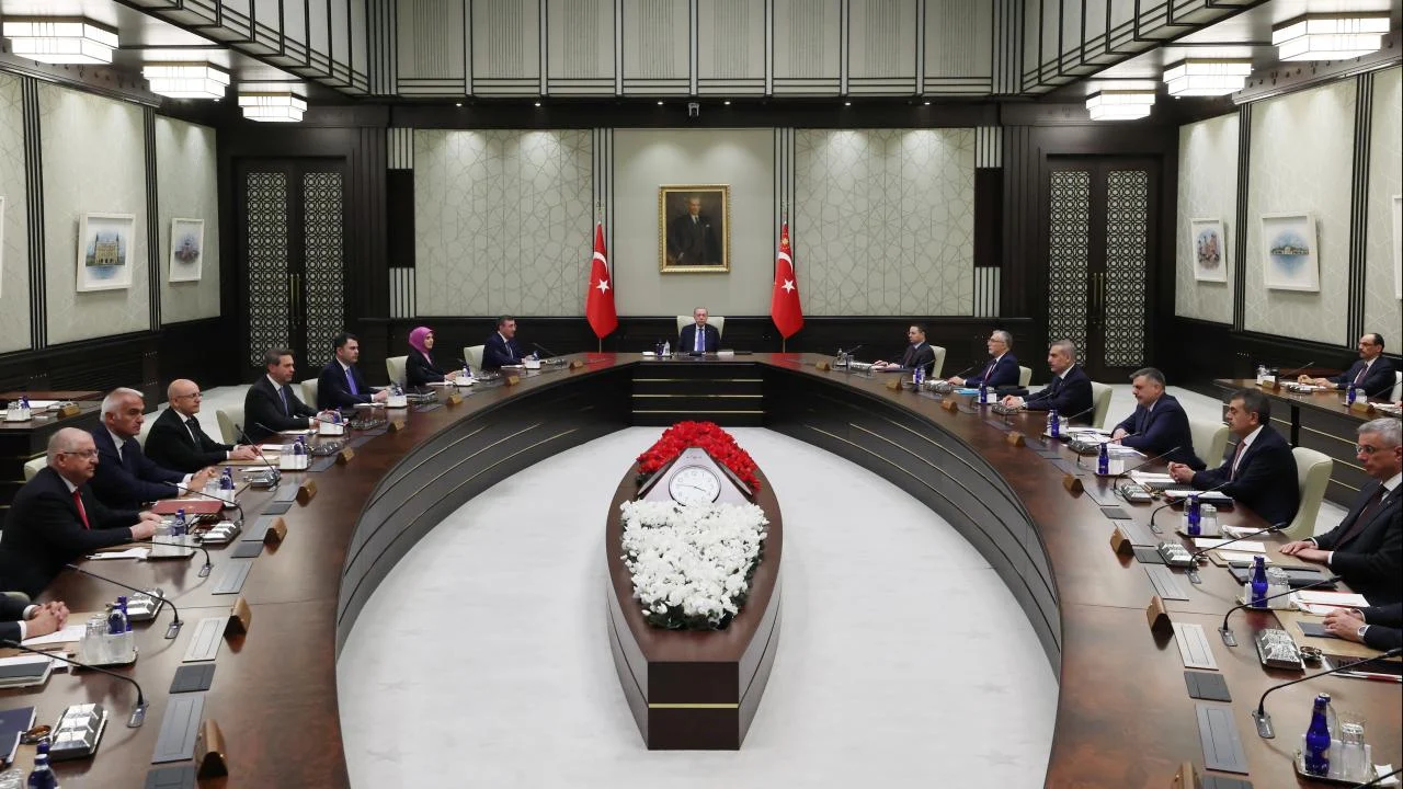 Kabine Toplantısı: Fon Soruşturması ve Terörsüz Türkiye Süreci Gündemde