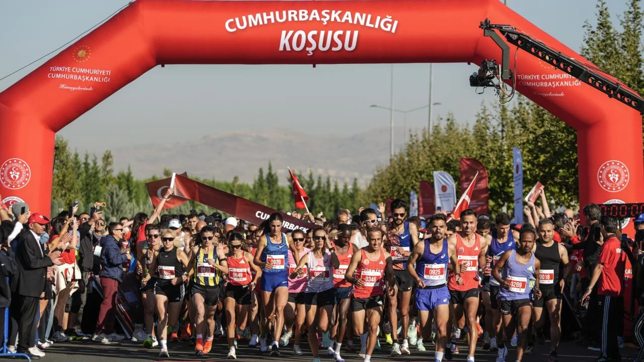 Cumhurbaşkanlığı Yarı Maratonu tamamlandı