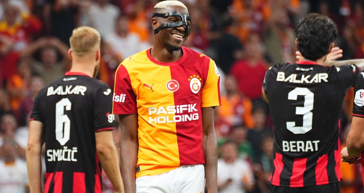 Arsenal yönetimi Osimhen transferi için George Gardi ile görüşüyor.