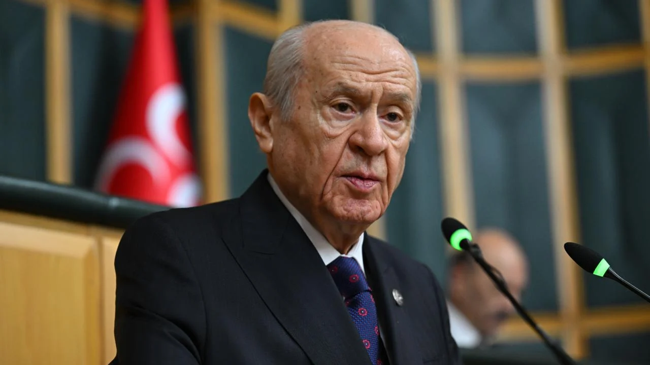 Devlet Bahçeli: Belediyelerdeki çıkar ilişkileri ahlak yoksunluğudur - www.gundemedair.com