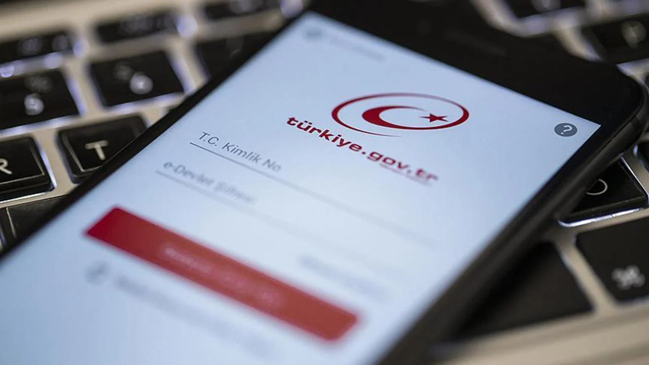 Adalet Bakanı Gürlek, çocukların adli sicil belgelerini e-Devlet’ten almayı sağladı