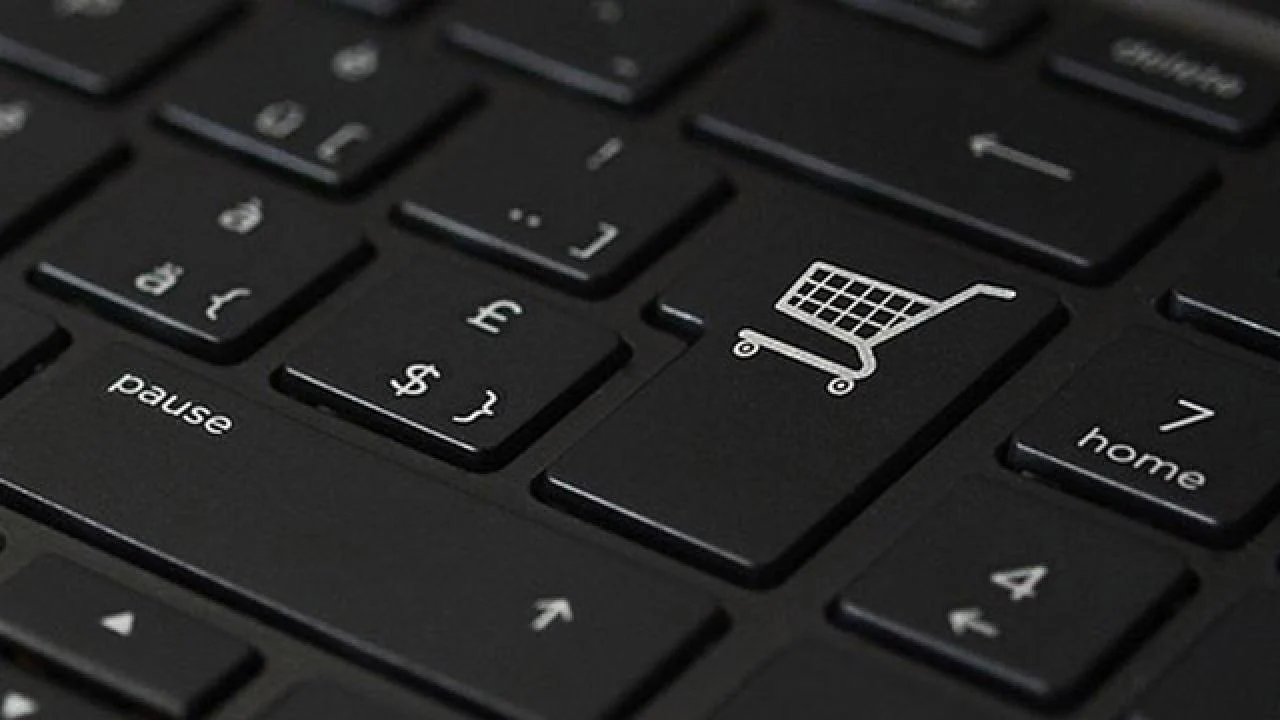 Türkiye'de eticaret hacmi 4,5 trilyon lirayı geçti