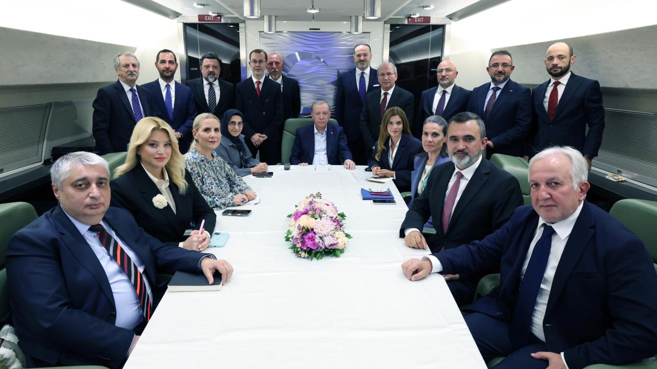 Cumhurbaşkanı Erdoğan, Şanghay Zirvesi’nde Kırgızistan’ı ziyaret etti