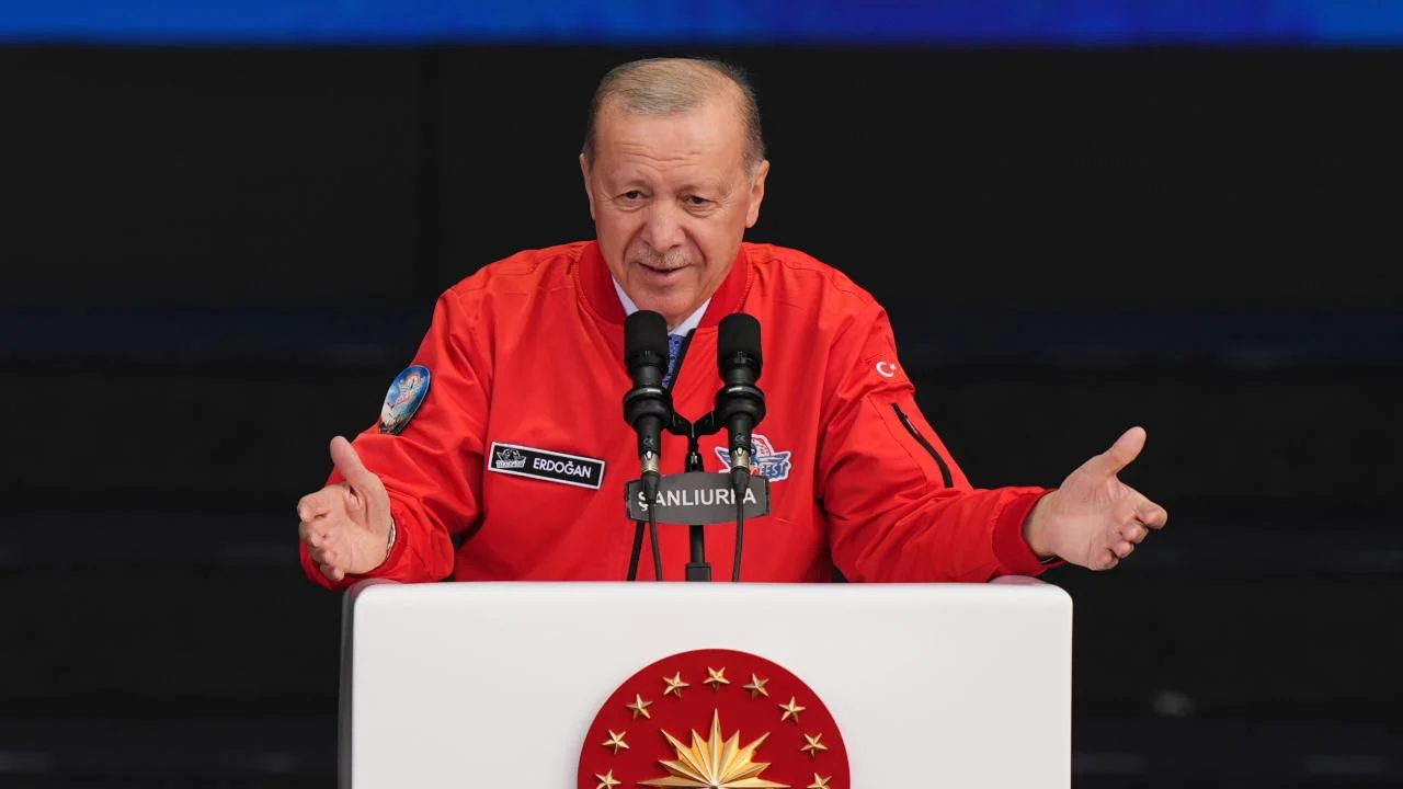 Cumhurbaşkanı Erdoğan, Şanlıurfa’da TEKNOFEST Güneydoğu’yu Ziyaret Etti