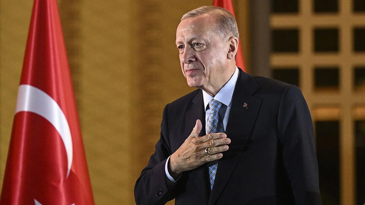 Calcalist’te yer alan yazıda Erdoğan’ın Türkiye’nin Washington ve Arap dünyasındaki etkisini artırdığına dikkat çekiliyor.