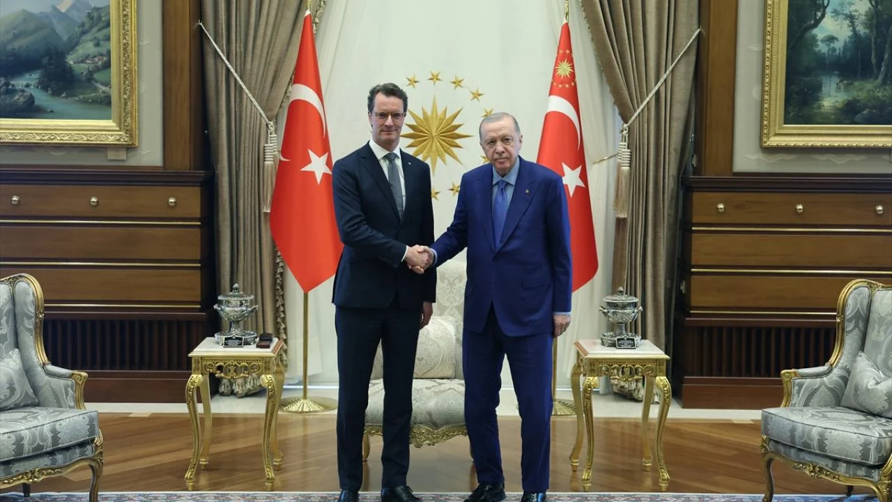 Cumhurbaşkanı Erdoğan, Almanya’nın Kuzey Ren-Vestfalya Eyaleti Başbakanı Hendrik Wüst’ü