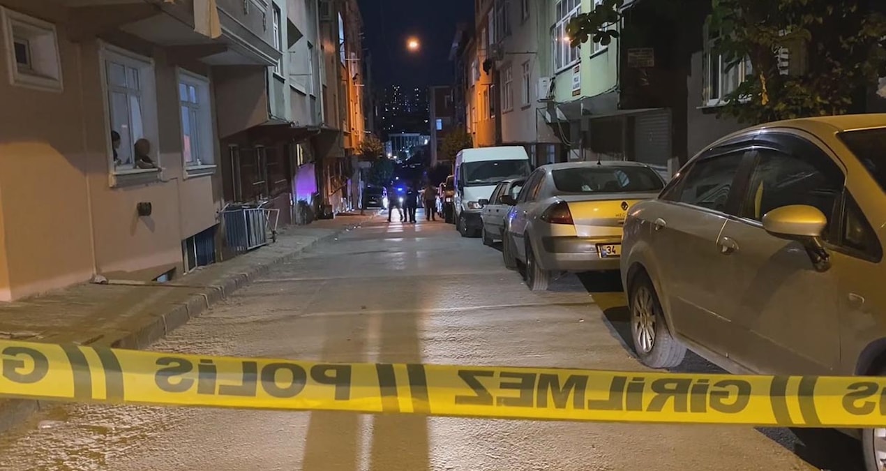 Esenler’de evdeki tartışma silahlı saldırıya dönüştü, 3 kişi ağır yaralandı