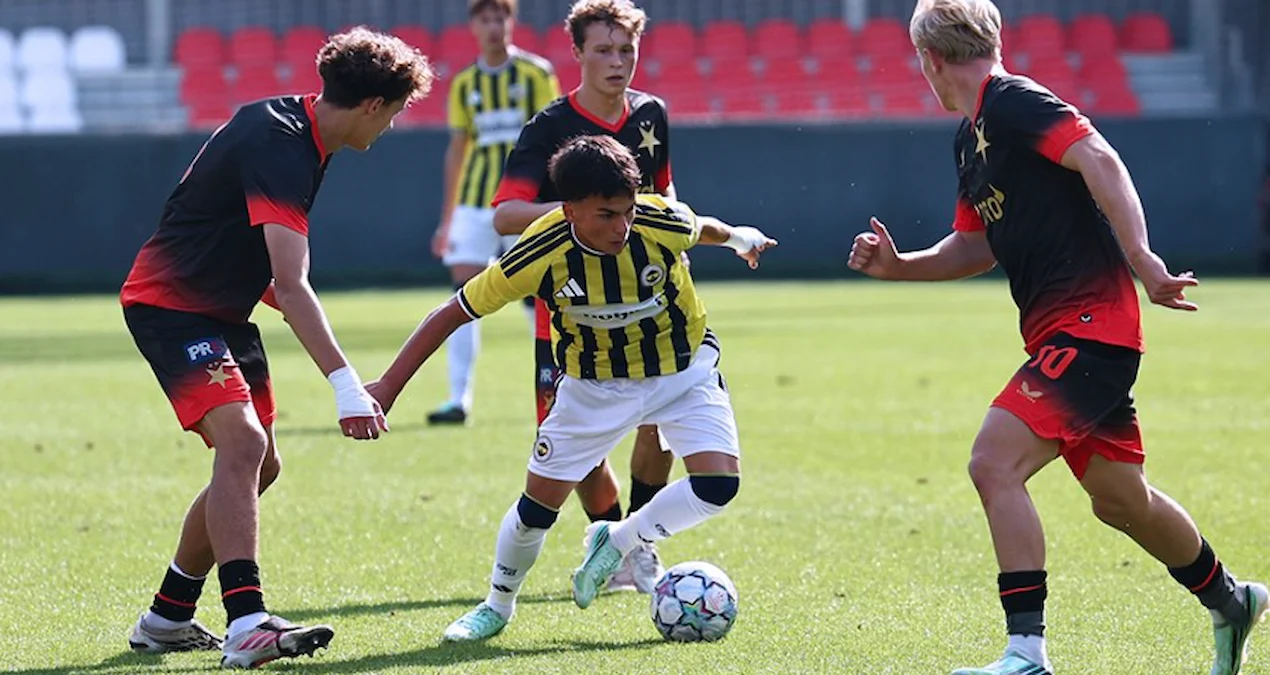 Fenerbahçe U19, Slavia Prag U19'a 3-1 mağlup oldu - www.gundemedair.com