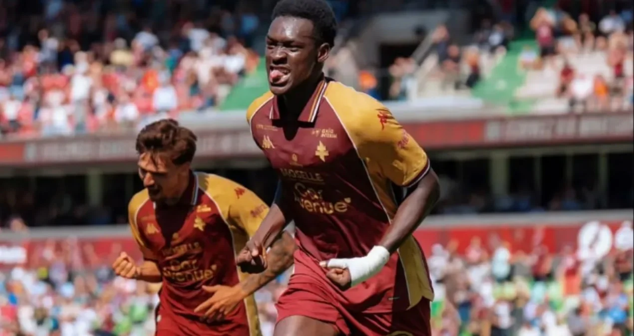 Galatasaray, 2.03 metrelik golcü Pape Moussa Fall'ı transfer listesine aldı - www.gundemedair.com